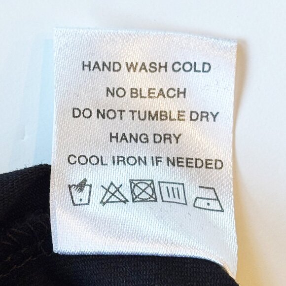 superdown Black Brianna Puff Sleeve Top size Small - Picture 10 of 11